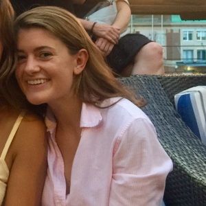 Meet your Posher, Monica